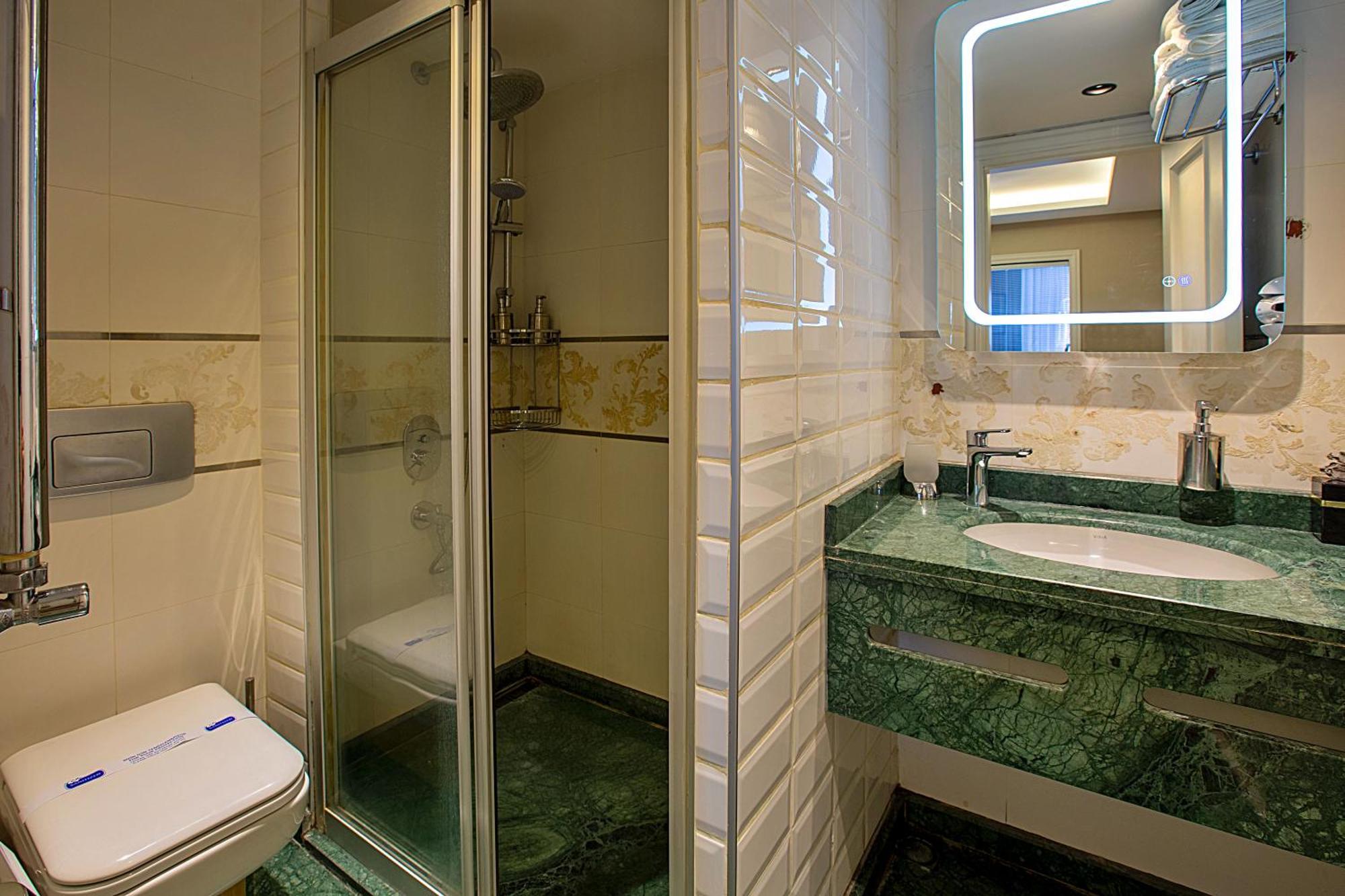 Moss Suites Hotel Istanbul Exteriör bild