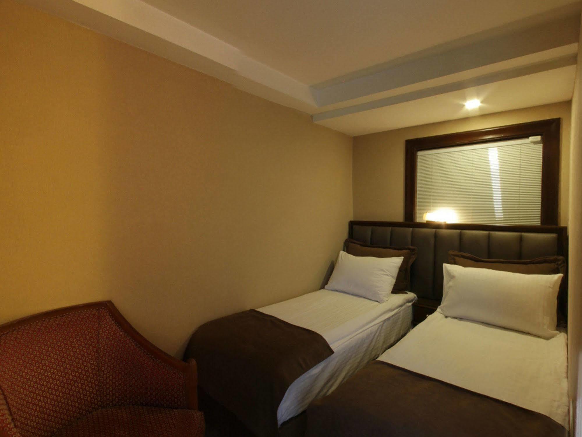 Moss Suites Hotel Istanbul Exteriör bild